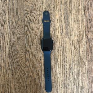 Apple Watch Series 8